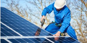 Installation Maintenance Panneaux Solaires Photovoltaïques à Prouilly
